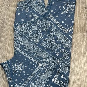 American Eagle Size Small Lightweight Blue Pants Leggings OC12